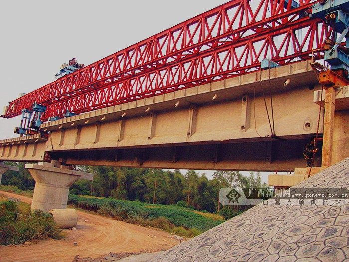 玉鐵鐵路最長特大橋架梁完成架設 有84個墩臺(圖)